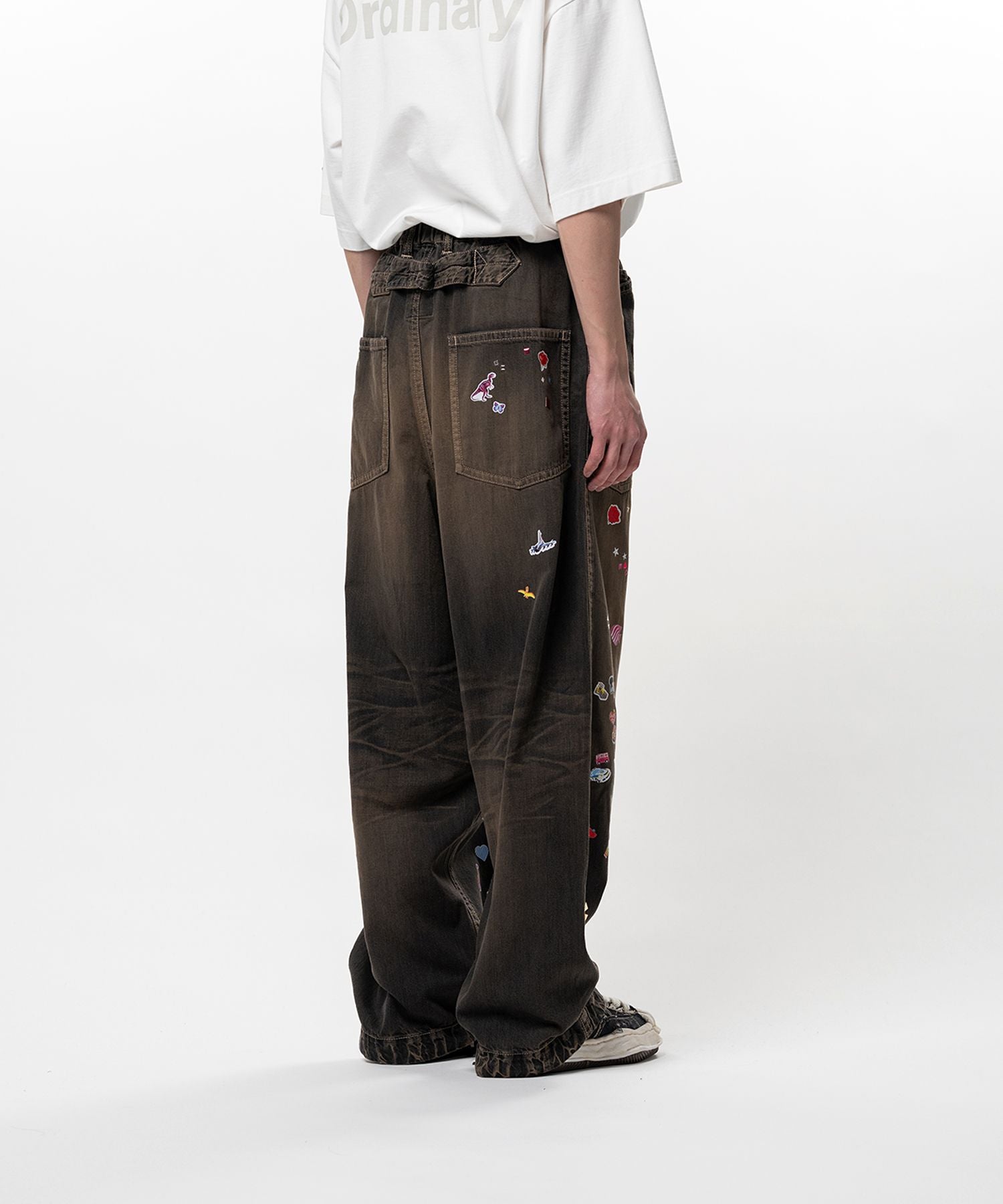 Maison MIHARA YASUHIRO Kids Sticker Printed Baker Denim Pants